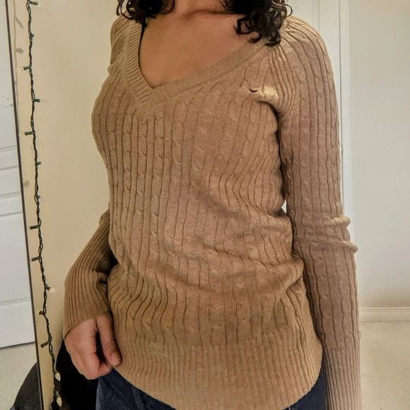 âť—2/$25 Bundle Discountâť—Tan-colored deep v-neck sweater - Picture 1 of 12